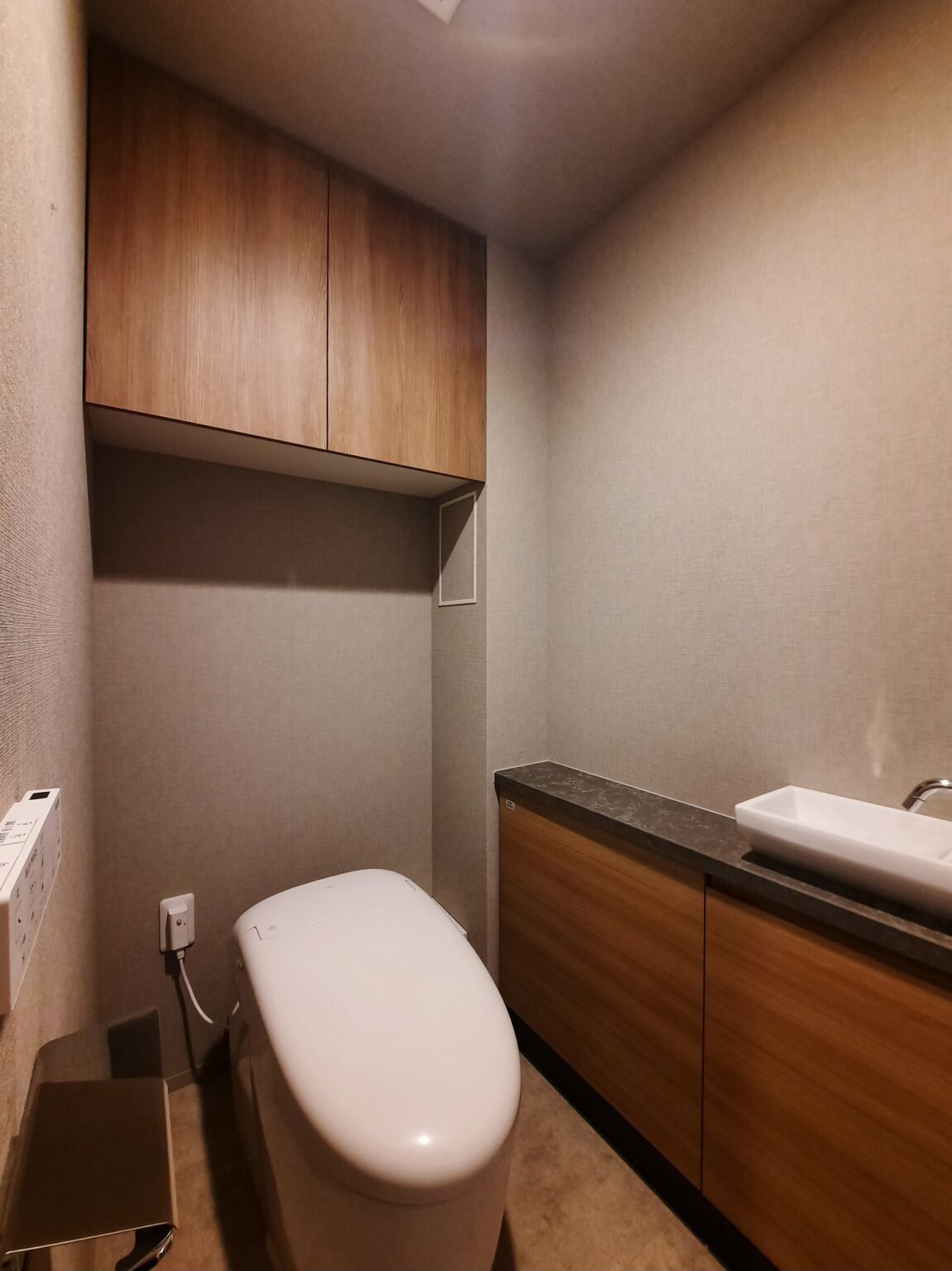 シーンズ京都鴨川河原町　4階